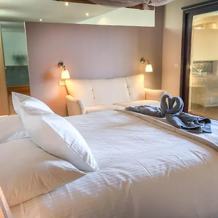 Loft Jacuzzi Teleworking Wifi San Miguel de Abona